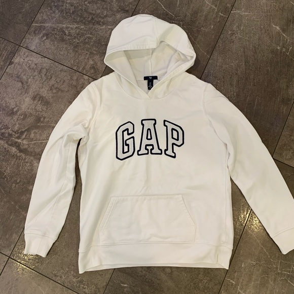 GAP Tops - Gap size small